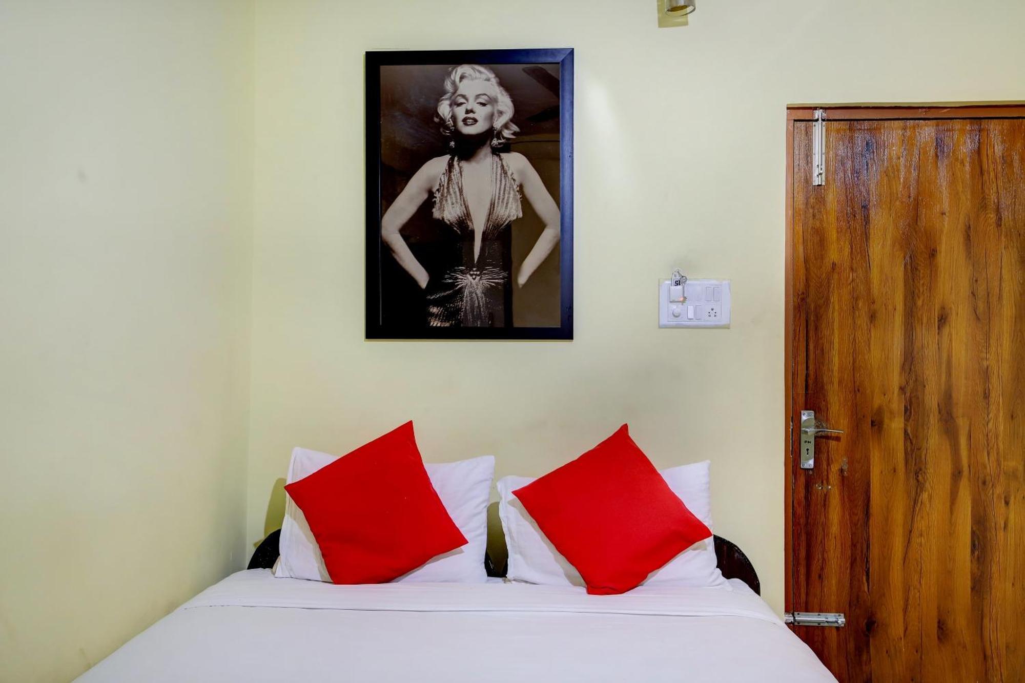 Hotel O Hotel Utsav Palace Bangalore Exterior photo